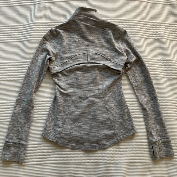 Lululemon Define Jacket
Wee Are From Space Nimbus Battleship - Picture 7 of 9